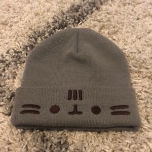 Pusheen beanie